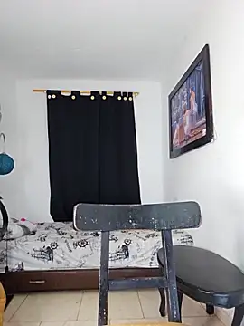 Antonella2 m online show from 03-04-25, 11:08