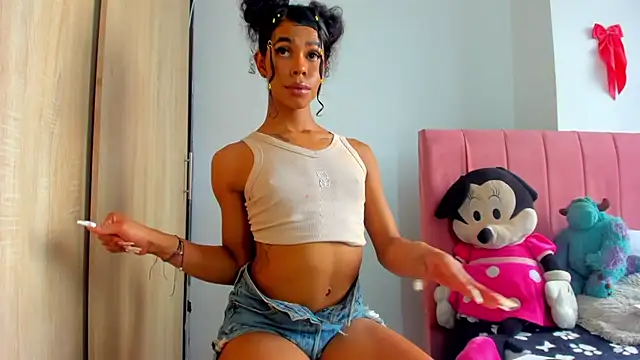 bloom444 online show from 12-19-24, 01:18