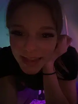 foxy ana13 online show from 01-19-25, 10:39