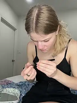 foxy ana13 online show from 03-21-25, 08:29