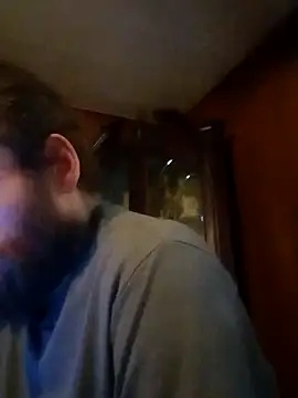 Snapshot of RobStrokes215 chatting on 03-08-25, 04:45 RobStrokes215 online show from 03-08-25, 04:45