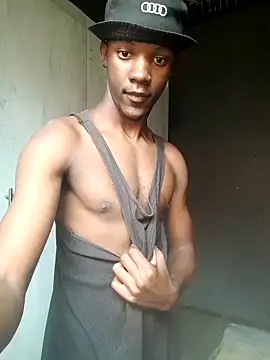 Snapshot of king_kgosiey55 chatting on 05-22-26, 10:54 king kgosiey55 online show from 05-22-26, 10:54