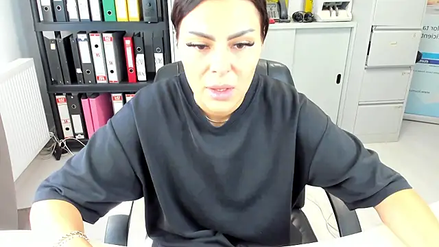 Snapshot of kilenyapatrice chatting on 09-23-25, 10:29 kilenyapatrice online show from 09-23-25, 10:29