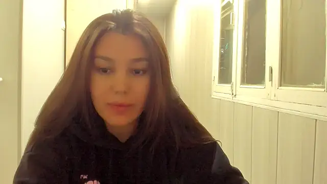 Snapshot of LunaXmii chatting on 09-20-25, 10:55 LunaXmii online show from 09-20-25, 10:55