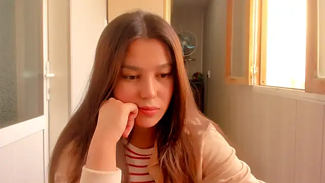 Snapshot of LunaXmii chatting on 10-03-25, 08:44 LunaXmii online show from 10-03-25, 08:44