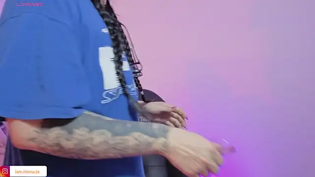 Snapshot of hina_tay chatting on 11-13-25, 03:16 hina tay online show from 11-13-25, 03:16