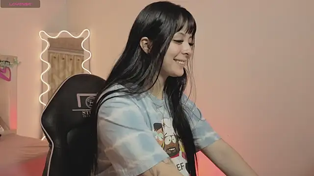 Snapshot of hina_tay chatting on 11-20-25, 03:28 hina tay online show from 11-20-25, 03:28