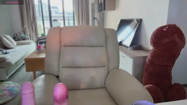 Snapshot of Bunny_Tutu chatting on 01-21-25, 01:18 Bunny Tutu online show from 01-21-25, 01:18