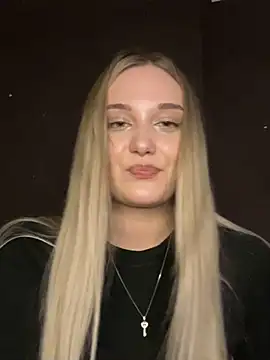 Alisa Rise online show from 02-14-25, 08:37