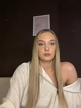 Alisa Rise online show from 02-23-25, 07:38