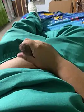 Snapshot of Avilespozo19993 chatting on 10-08-25, 01:14 Avilespozo19993 online show from 10-08-25, 01:14