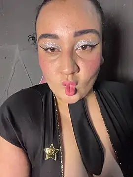 alexxaa96 online show from 10-24-25, 03:25