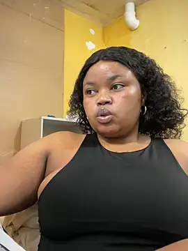 Curveysinaa online show from 02-20-25, 09:00