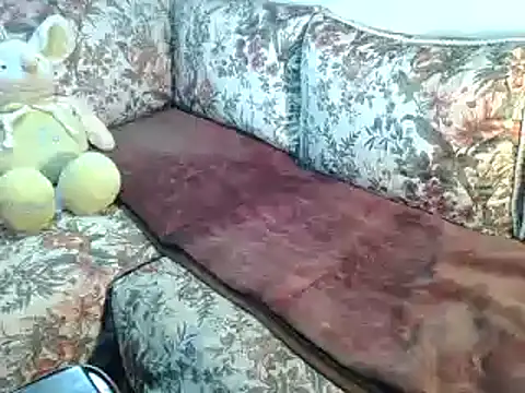 Snapshot of anwarlovemaroc chatting on 03-05-25, 08:00 anwarlovemaroc online show from 03-05-25, 08:00