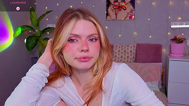 Red  Candy online show from 04-09-26, 01:16