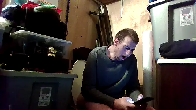 Snapshot of sexaddict_2424 chatting on 10-22-25, 05:24 sexaddict 2424 online show from 10-22-25, 05:24