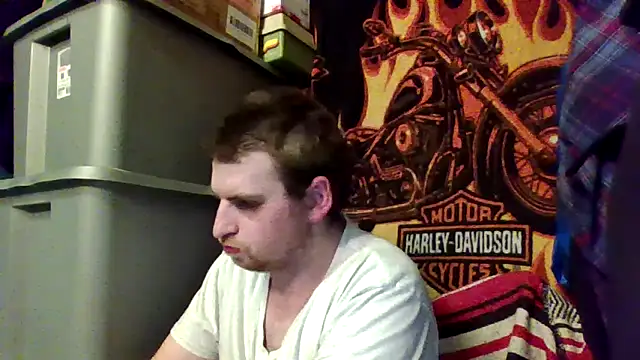 Snapshot of sexaddict_2424 chatting on 11-02-25, 02:14 sexaddict 2424 online show from 11-02-25, 02:14