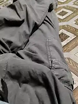 Snapshot of William390 chatting on 12-09-24, 06:03 William390 online show from 12-09-24, 06:03