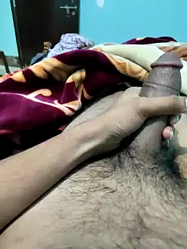 Snapshot of William390 chatting on 01-18-25, 09:24 William390 online show from 01-18-25, 09:24