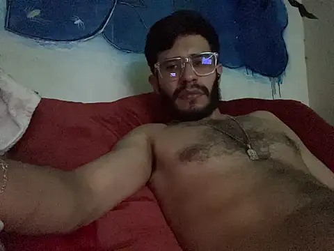 Snapshot of Elvergalarga66622 chatting on 03-17-26, 01:36 Elvergalarga66622 online show from 03-17-26, 01:36