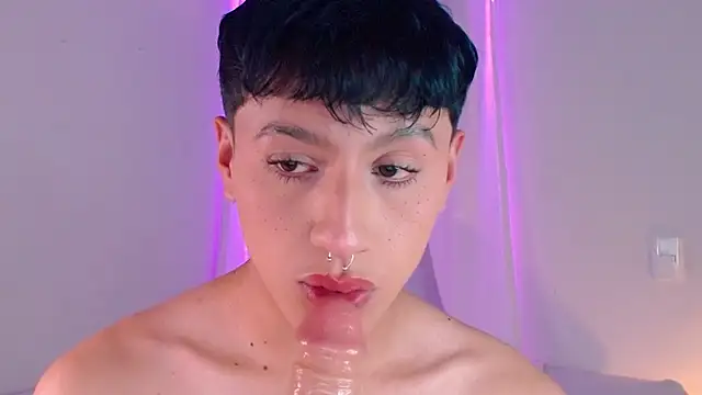 Snapshot of dilan_sp chatting on 01-09-25, 03:04 dilan sp online show from 01-09-25, 03:04