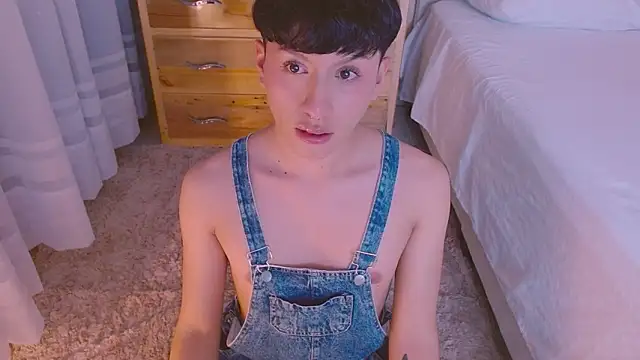 Snapshot of dilan_sp chatting on 09-19-25, 10:43 dilan sp online show from 09-19-25, 10:43