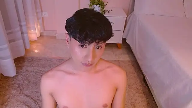 Snapshot of dilan_sp chatting on 10-06-25, 10:29 dilan sp online show from 10-06-25, 10:29