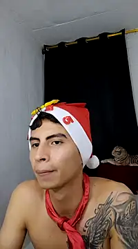 Velk hot online show from 12-11-24, 04:07