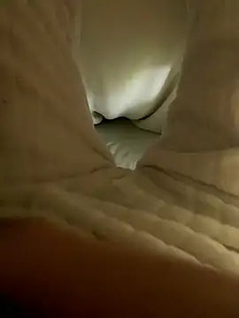 Aimeil online show from 01-04-25, 03:28