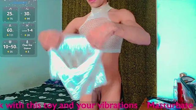 Snapshot of femboykeene chatting on 12-02-25, 11:23 femboykeene online show from 12-02-25, 11:23