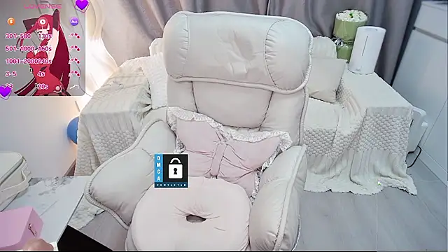 Feifei-cn online show from 04-18-26, 07:01