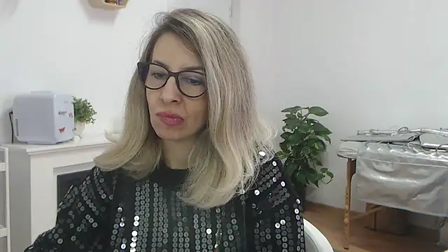 SukyGirl online show from 03-03-25, 09:11