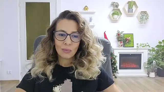 SukyGirl online show from 12-02-25, 10:53