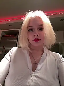 XMelissaX online show from 04-17-26, 11:19