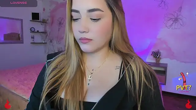 Lucia star   online show from 02-16-25, 02:09