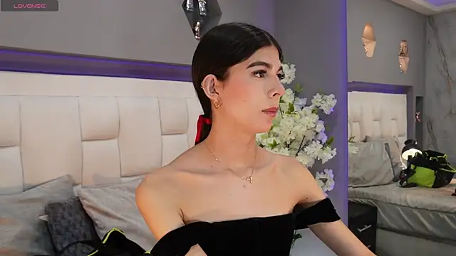 CuteAri online show from 10-03-25, 08:06