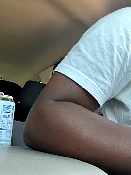 Festivitiesking1 online show from 10-04-25, 07:01