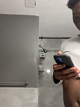 Festivitiesking1 online show from 11-03-25, 01:23