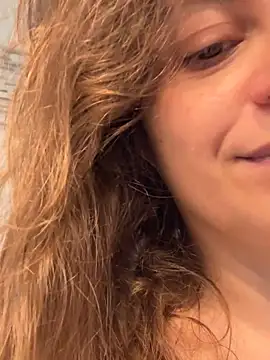 Snapshot of ItalianiMuli chatting on 03-05-26, 09:05 ItalianiMuli online show from 03-05-26, 09:05