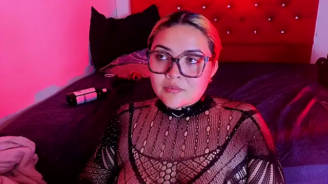 Agatha humidity online show from 03-17-26, 09:07