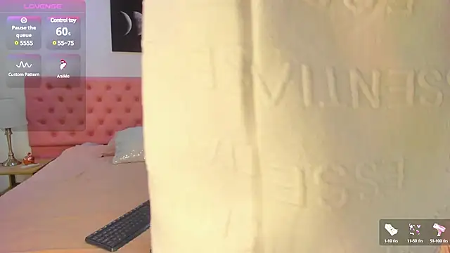 Latrellx7 online show from 01-10-25, 12:04