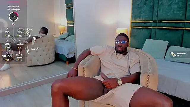 Latrellx7 online show from 02-15-25, 10:44