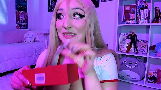 Snapshot of julyana_ chatting on 03-08-25, 04:28 julyana online show from 03-08-25, 04:28