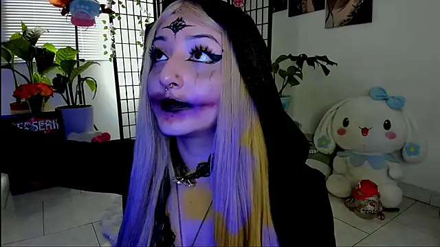 Snapshot of julyana_ chatting on 11-08-25, 05:23 julyana online show from 11-08-25, 05:23