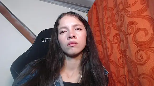 sweetdam12 online show from 01-30-25, 08:21