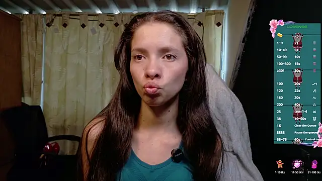 sweetdam12 online show from 12-17-25, 08:04