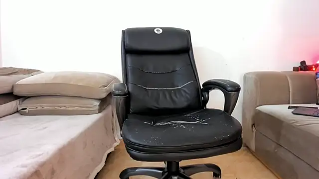 Snapshot of Brock_hurn1 chatting on 02-08-25, 01:22 Brock hurn1 online show from 02-08-25, 01:22