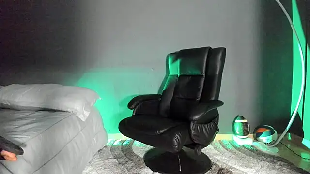 Snapshot of Brock_hurn1 chatting on 03-09-25, 02:29 Brock hurn1 online show from 03-09-25, 02:29