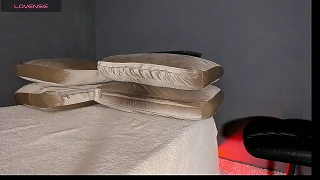 Snapshot of Brock_hurn1 chatting on 09-10-25, 02:06 Brock hurn1 online show from 09-10-25, 02:06