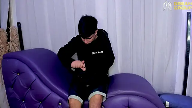 Yourslust  online show from 10-30-25, 02:07